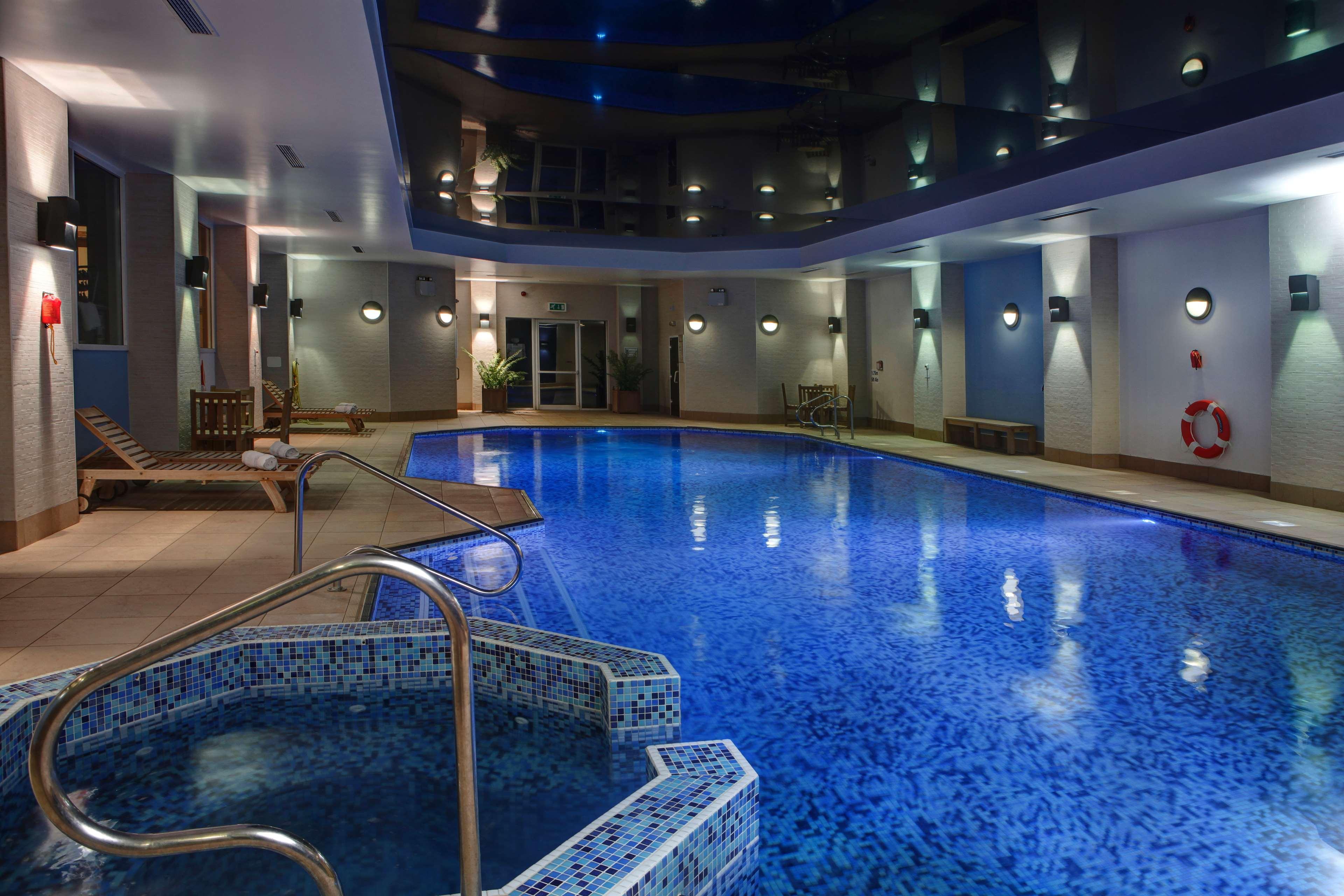 Windmill Village Hotel, Golf Club & Spa, BW Signature Collection Coventry Exterior photo