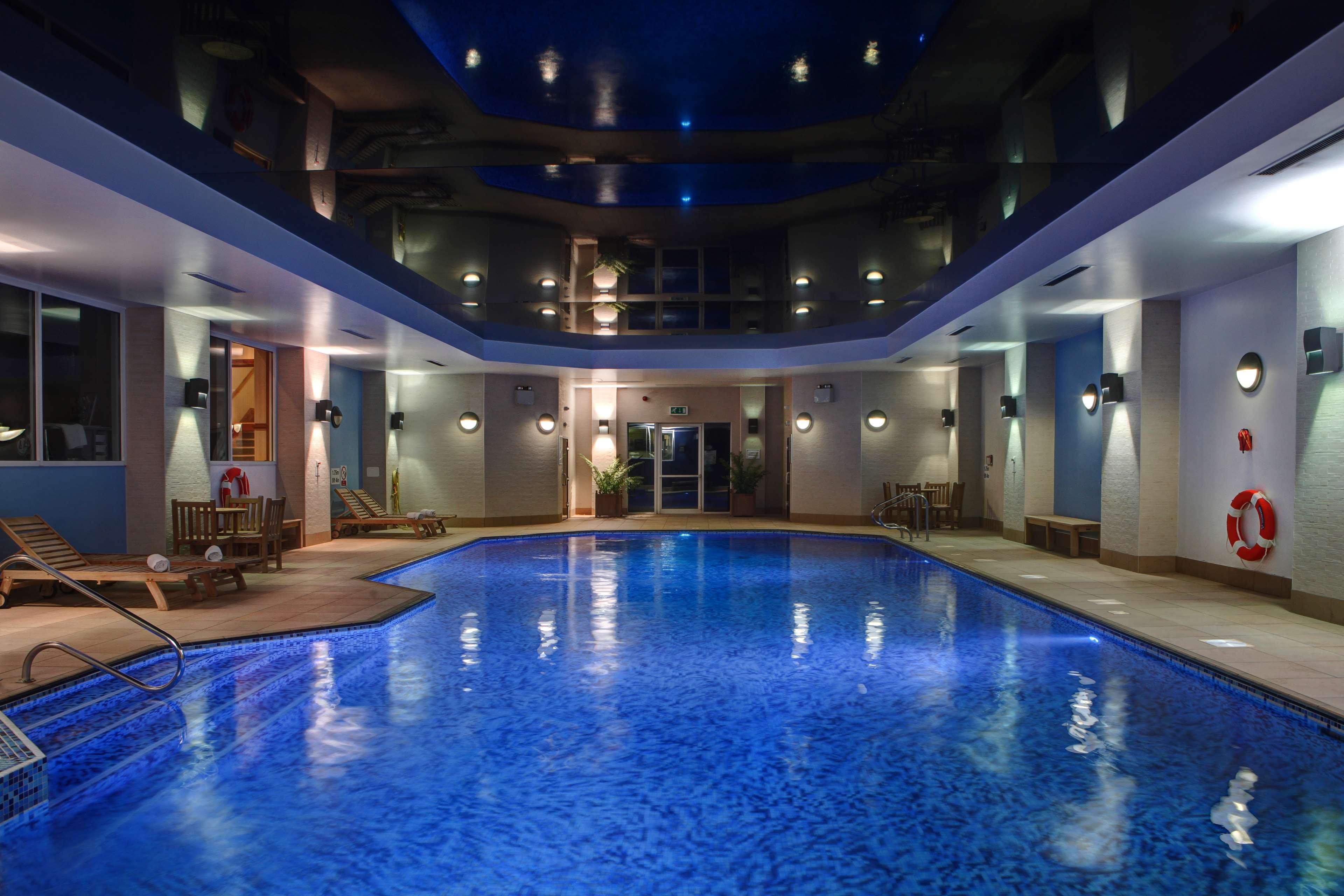 Windmill Village Hotel, Golf Club & Spa, BW Signature Collection Coventry Exterior photo